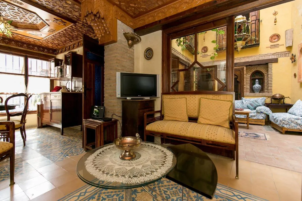 Holiday home Charming Andalusian House - Free Parking Villa Granada